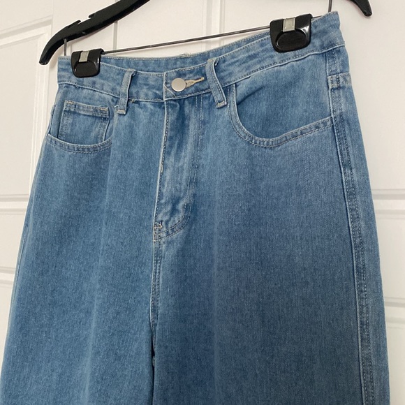 Jeans!! - Picture 2 of 4